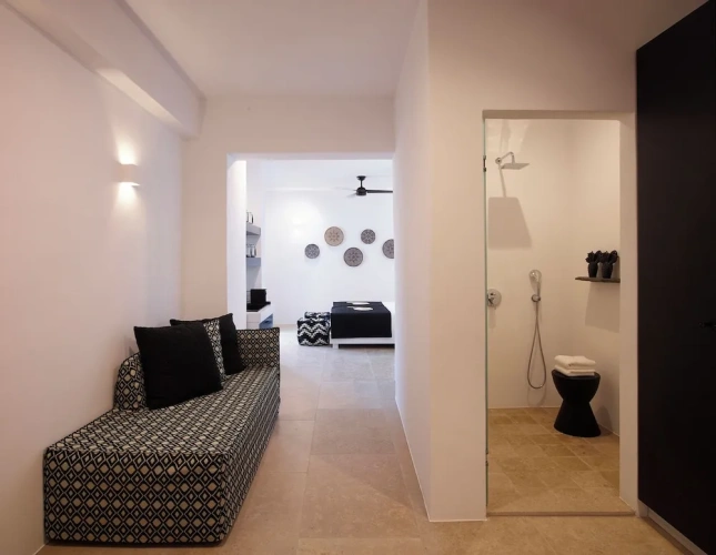 Deluxe Suite with balcony