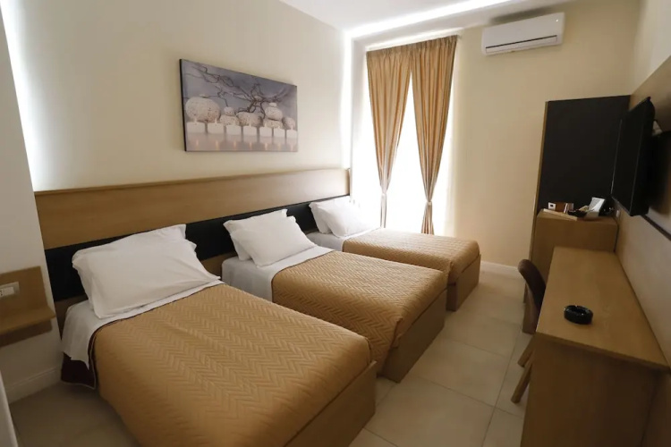 Victoria Hotel B&B