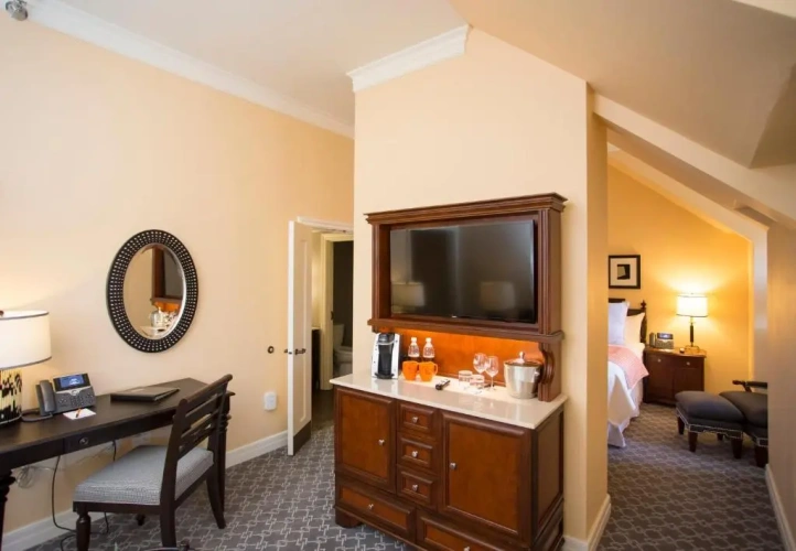 Double Suite