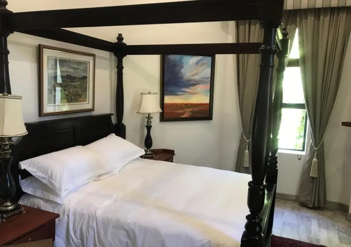 Deluxe Double Suite