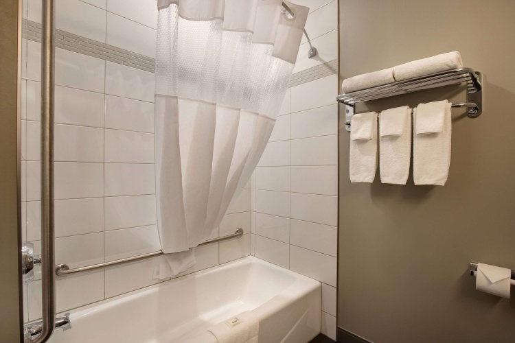 Days Inn & Suites By Wyndham Warman Legends Centre photo 10