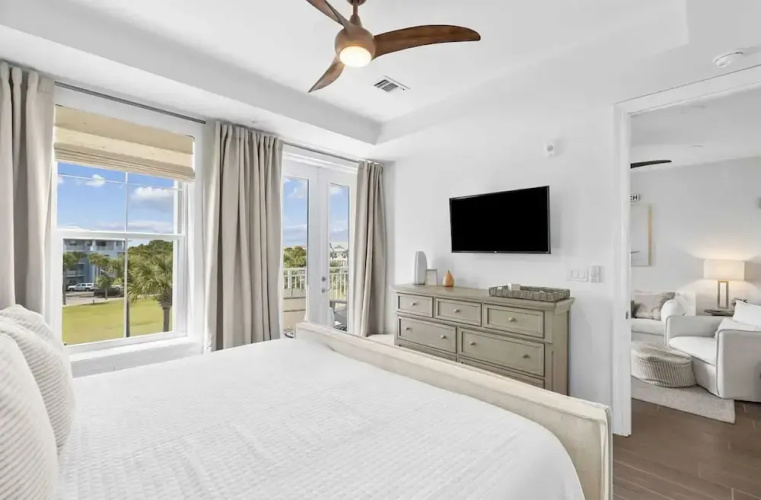 Gulf Place Residences 203