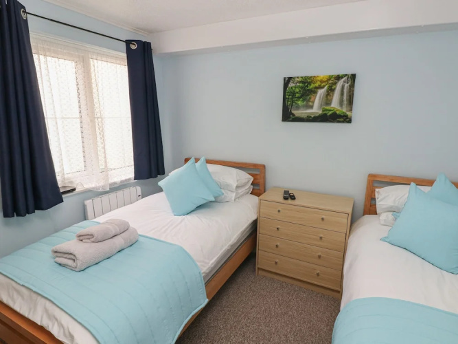 Greenacre Apartment