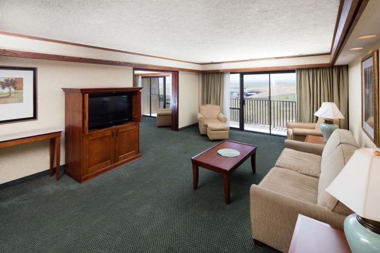 Double Suite
