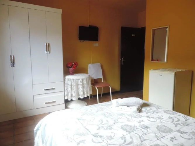 Hotel Cheri Ami