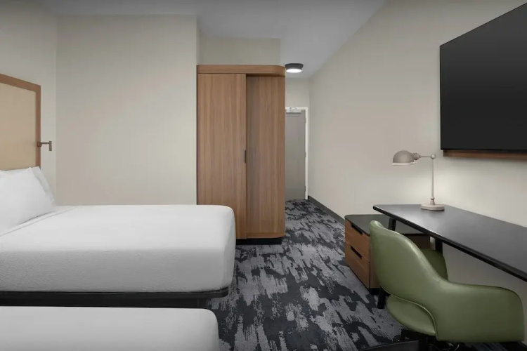 Fairfield Inn & Suites by Marriott Paris