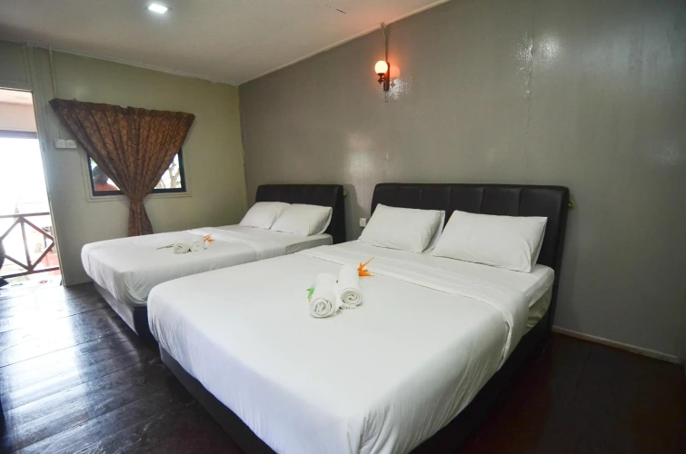Deluxe Quadruple room