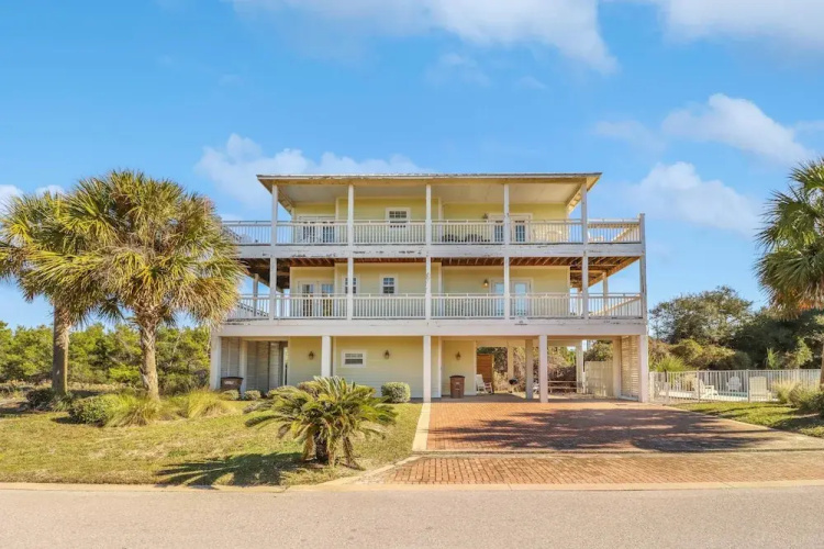 Sea Breeze Manor