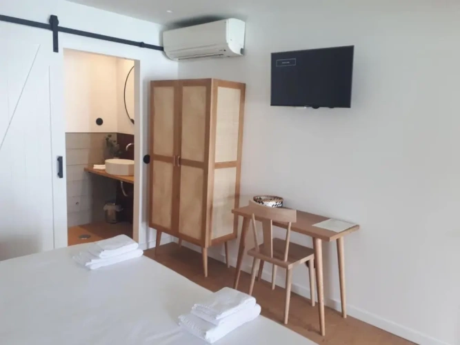 Standard Double room with pool view