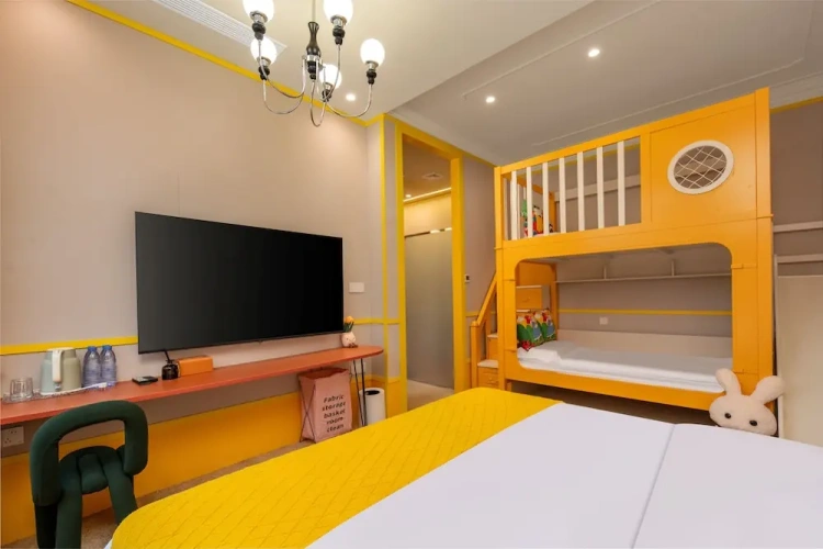 Guest rooms