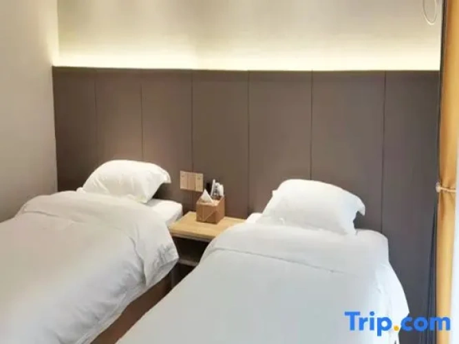 1 Bedroom Economy room