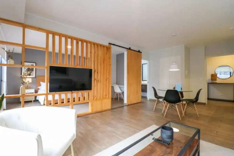 w Astounding 2BR in Miraflores