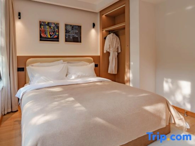 1 Bedroom Suite