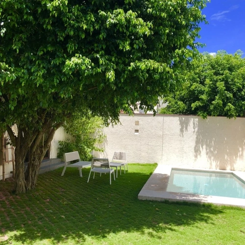 3 Bedrooms Comfort Cottage with pool view