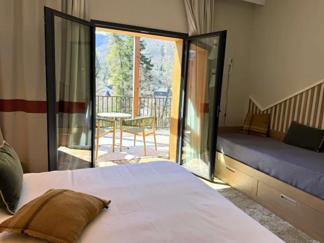 Privilege Double Family room with balcony and with mountain view