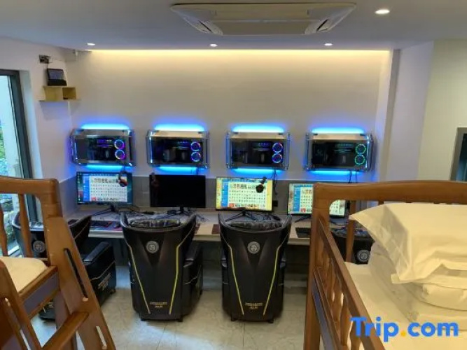 Solaka E-sports Hotel