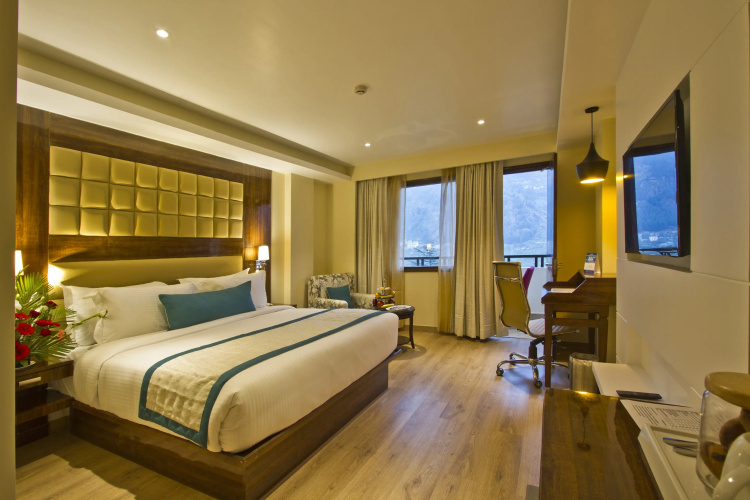 Beyond Stay Himalayan Monal Manali