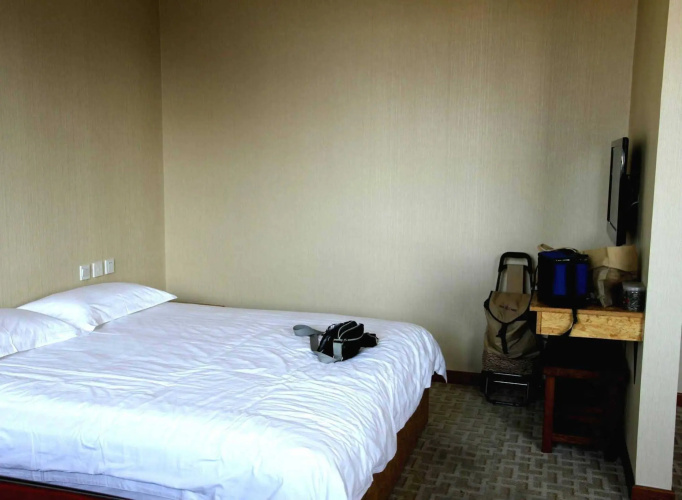 Chengde No.1 Business Hotel