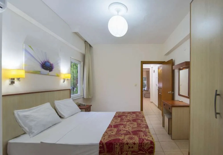 Ces Club Hotel