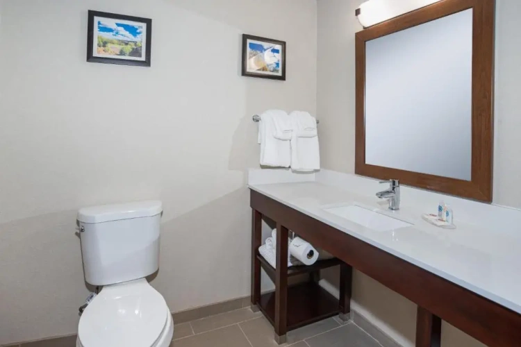 Quadruple Suite