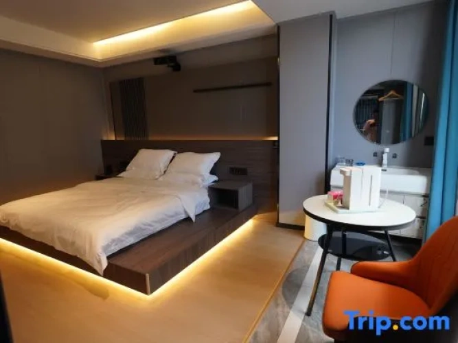 Premier Double room with river view