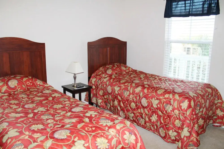 1321 Willow Bend