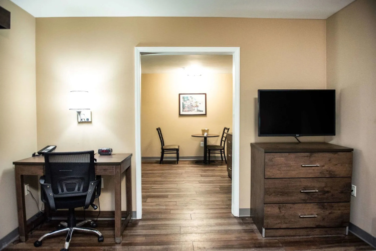 Suburban Extended Stay Hotel Charlotte-Ballantyne