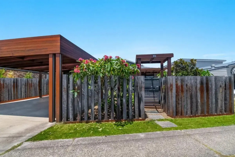Indah - Lennox Head