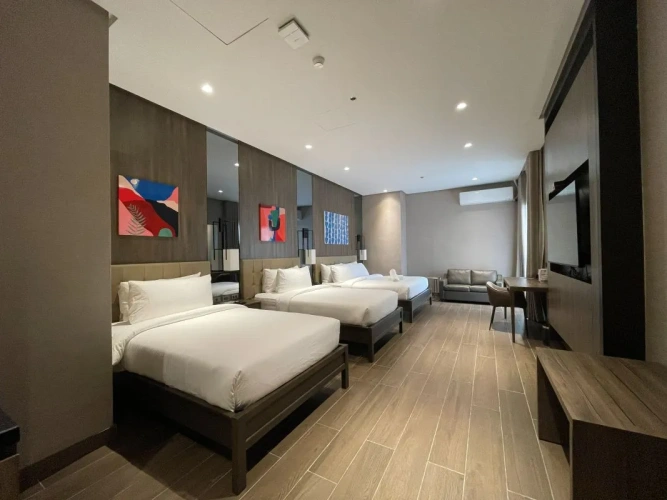 Standard Family room