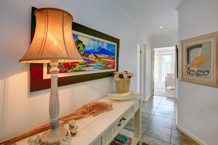 Linkside 2 Guest House