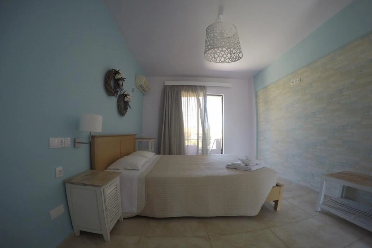 Yianna Studios