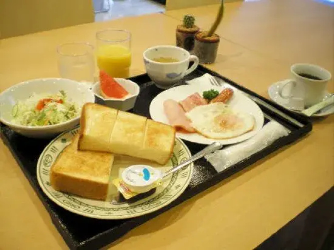 Global Hotel