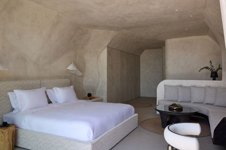 One of One Hotel