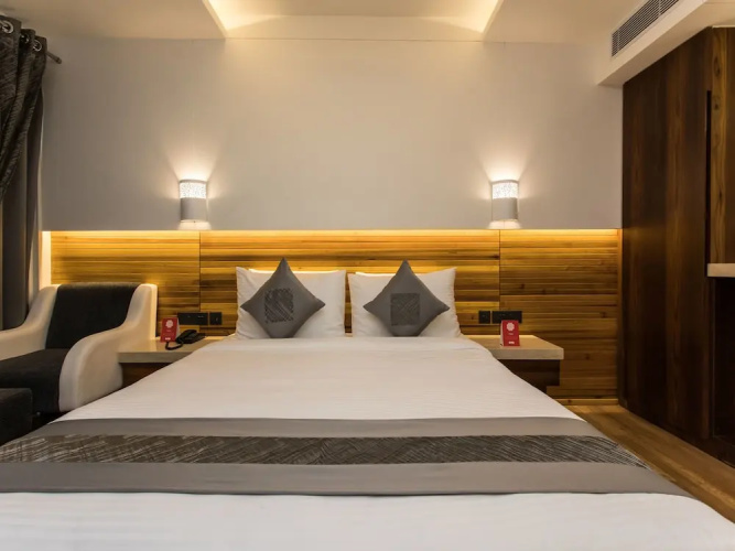 Capital O 16115 Hotel Solitaire