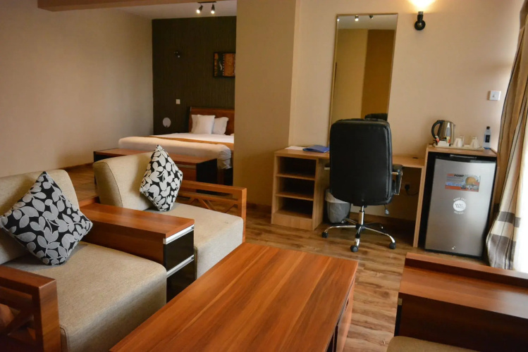 WE Hotel and Suites