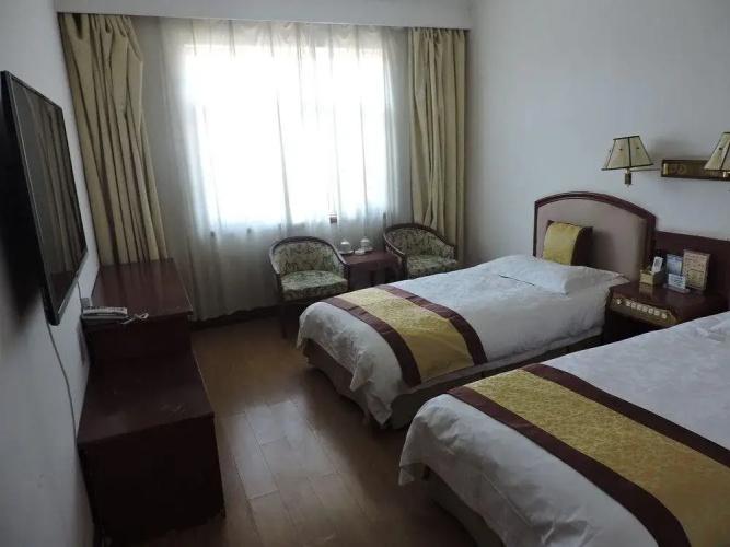 Xianju Hotel