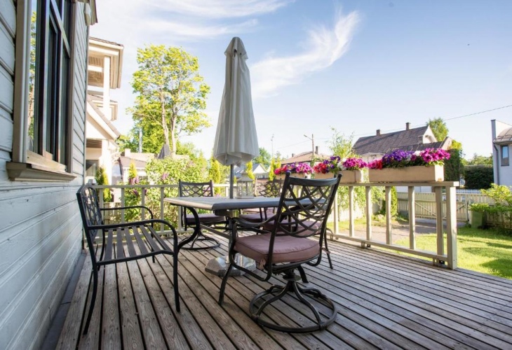Apartment with view