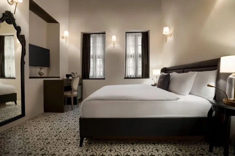Heritage - Mobility Accessible Double room