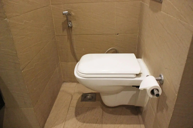 Hotel Camria by OYO Rooms