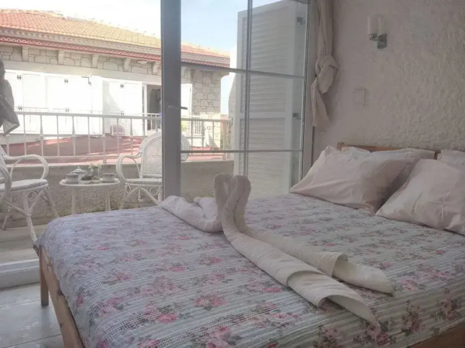 Chakra Boutique Hotel