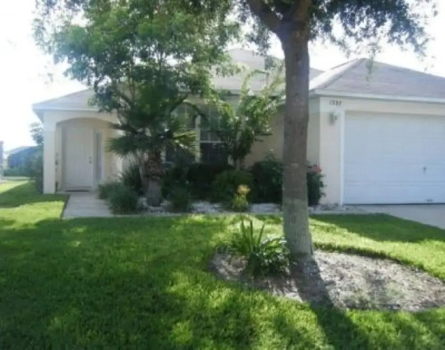 4BR Davenport Pool Home by Watson-1327WR