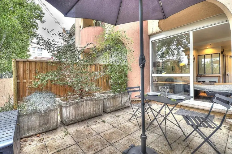 Studio 24h 24h Parking Terrasse Internet