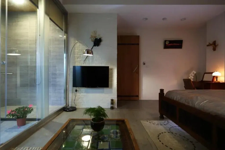 Standard Double room with balcony and with city view