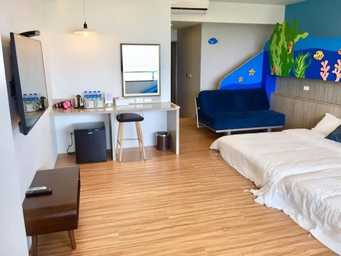 Two Home Inn