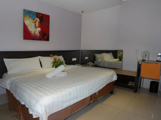 Jin Hotel