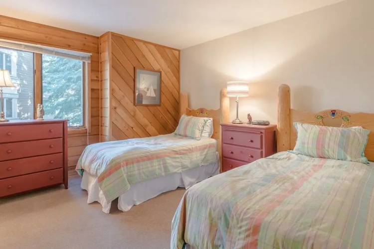 Sunburst Condominiums 2789 by RedAwning