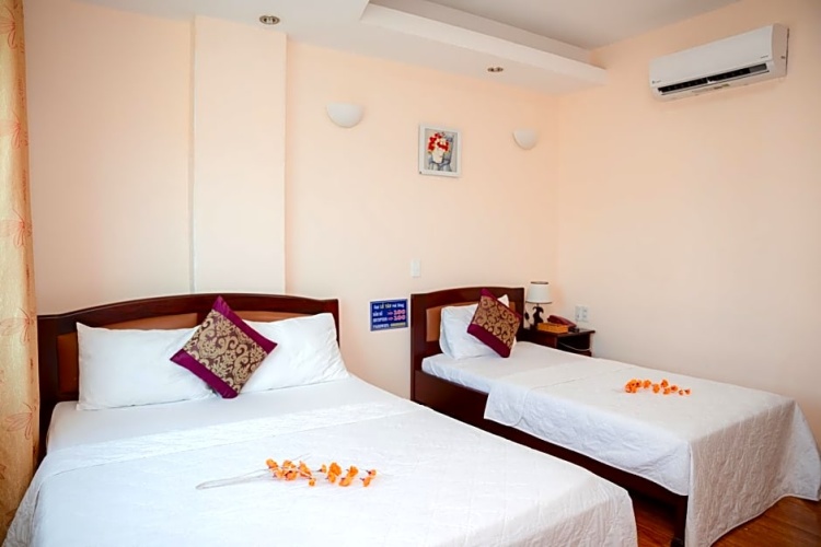 Deluxe Triple room