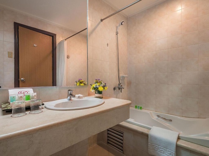 Deluxe Quadruple room
