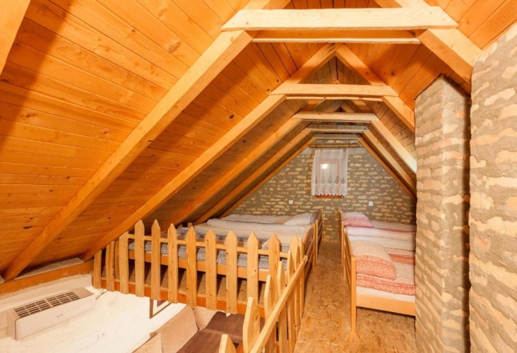 1 Bedroom Cottage with view