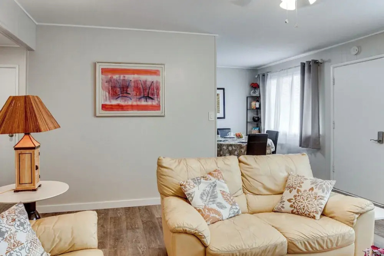 < 1 Mi to Dtwn Hilo: Comfy Condo w/ Pool Access